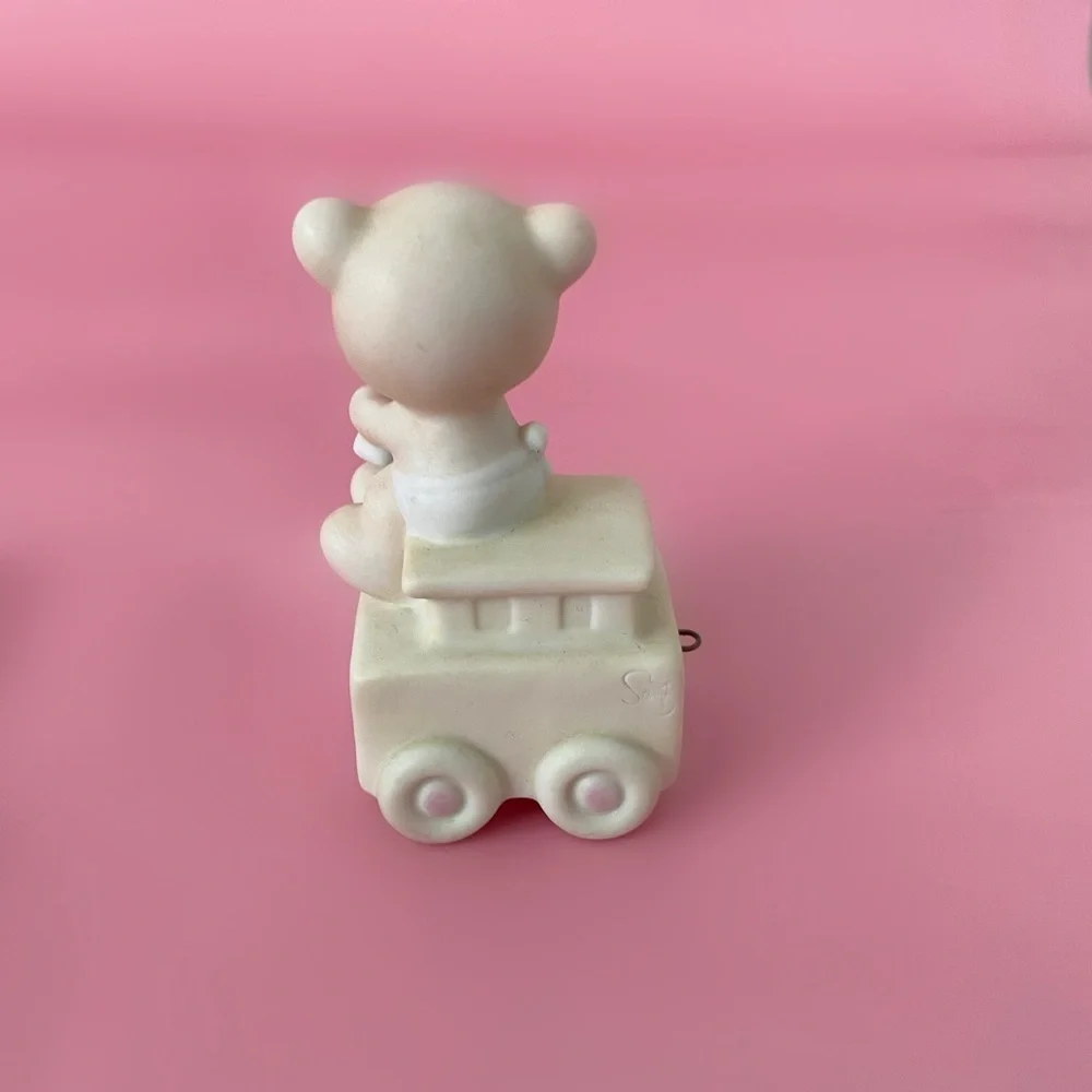 Precious moments 1985 baby gift porcelain bear ornament trinket home decor